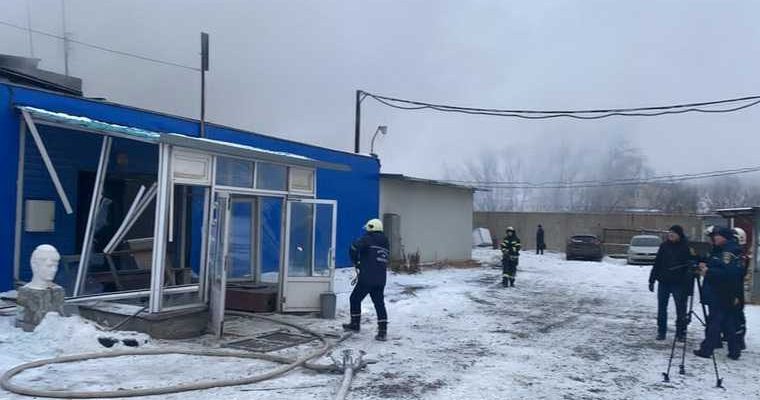 Челябинск взрыв пожар фото Демидовская 8