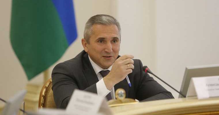 губернатор александр моор