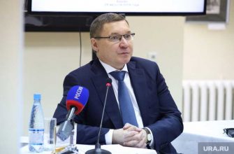 секретарь партии